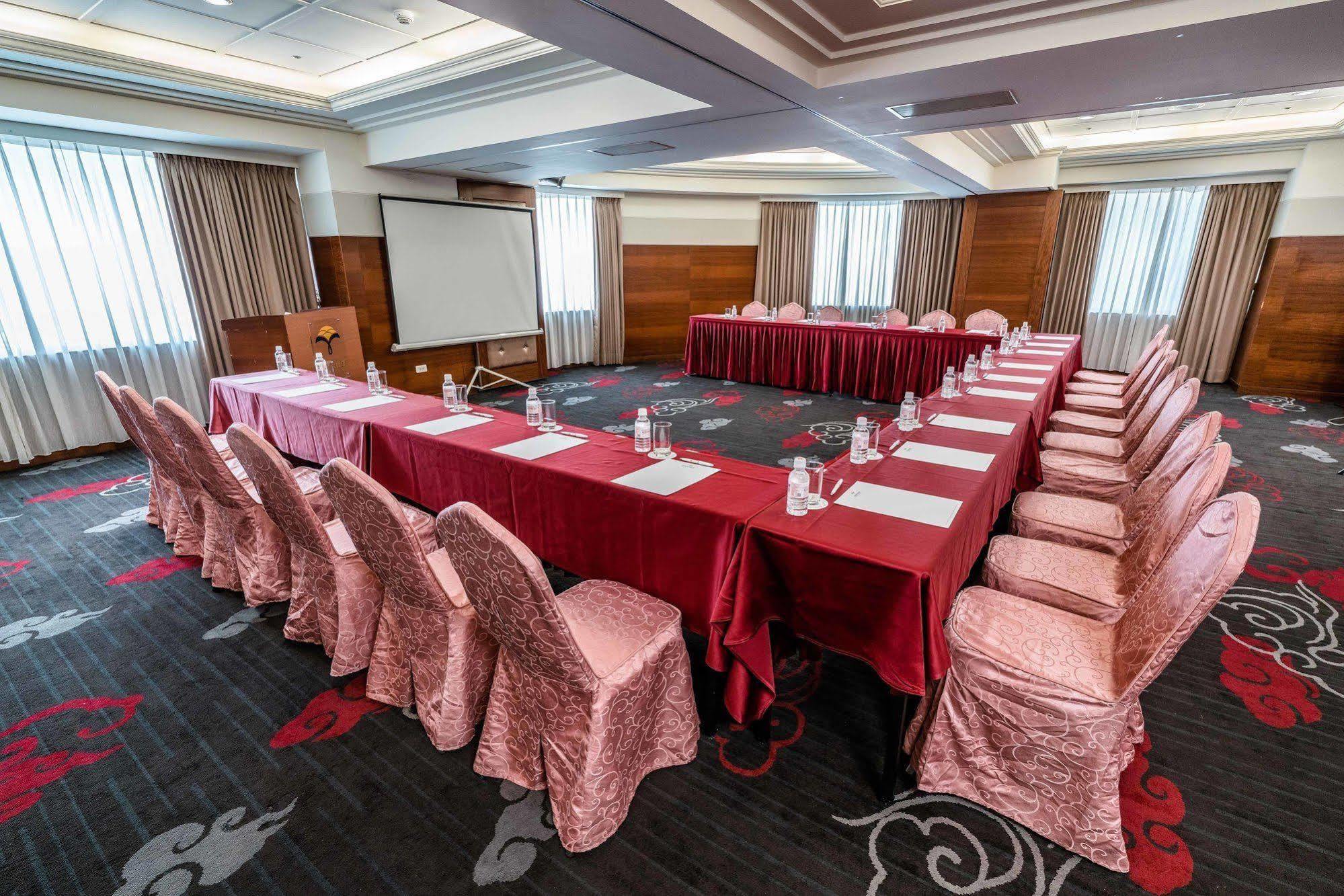 Hotel Fullon Poshtel Jhongli à Zhongli Extérieur photo